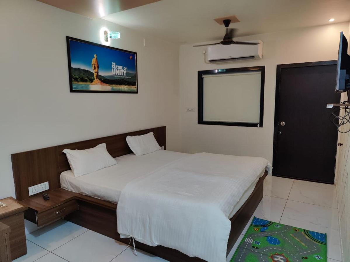 Hotel Sardar Rooms Garudeshwar Εξωτερικό φωτογραφία