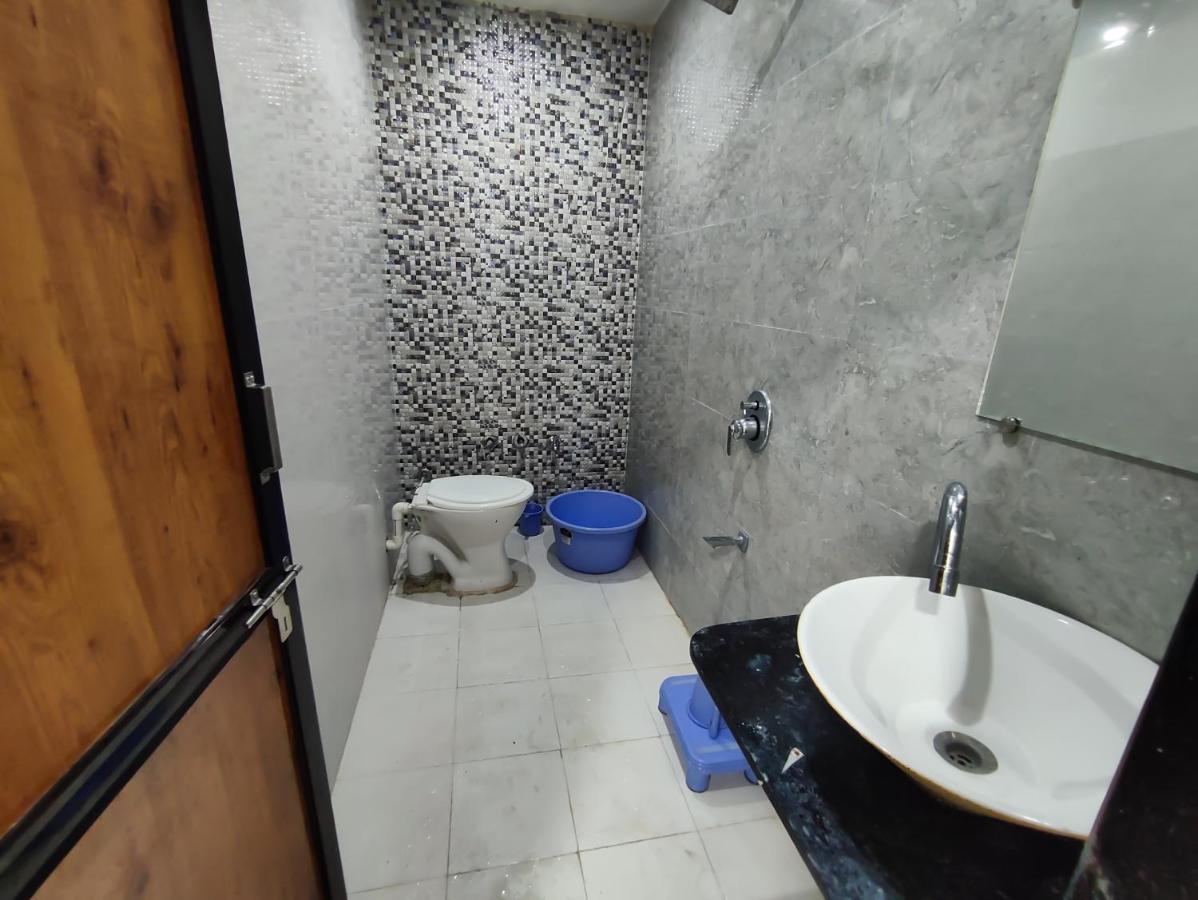 Hotel Sardar Rooms Garudeshwar Εξωτερικό φωτογραφία